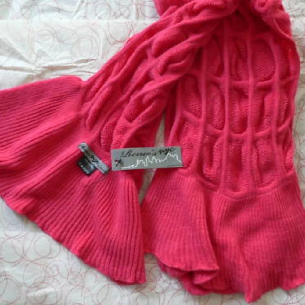 Anthropologie Long Pink Winter Scarf Extra Soft & Cozy Bubble Wrap Renee's NYC